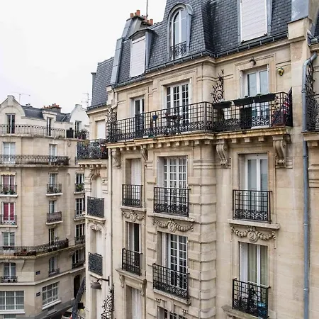Appartamento Charming Bright Near Montmartre Parigi